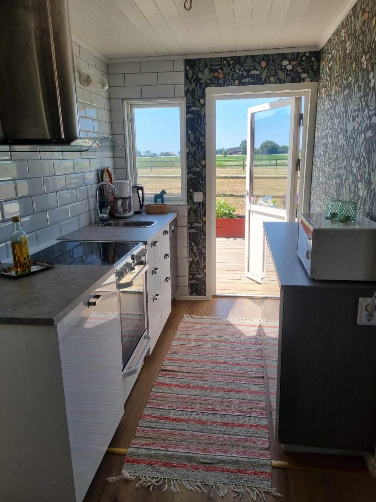 Roennas Villa Tvååker Buitenkant foto